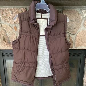 AEO puffy vest